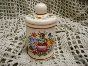 Keramické koreničky malé oválne