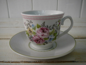 Sada šálok FAREBNÉ KVETY  