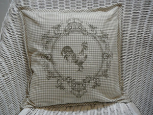 Vankúš BRAUN ROOSTER  